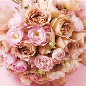 fwthumbpink_bridal_bouquet.jpg